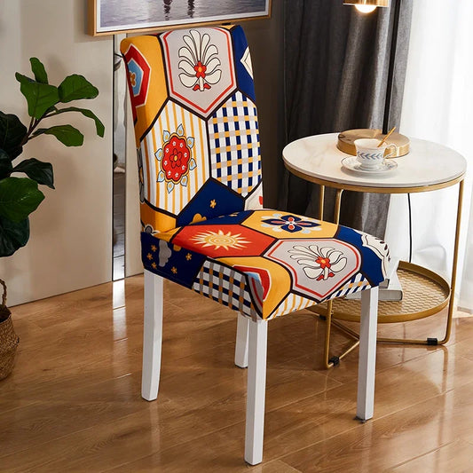 Housse de chaise extensible patchwork à motifs géométriques multicolores
