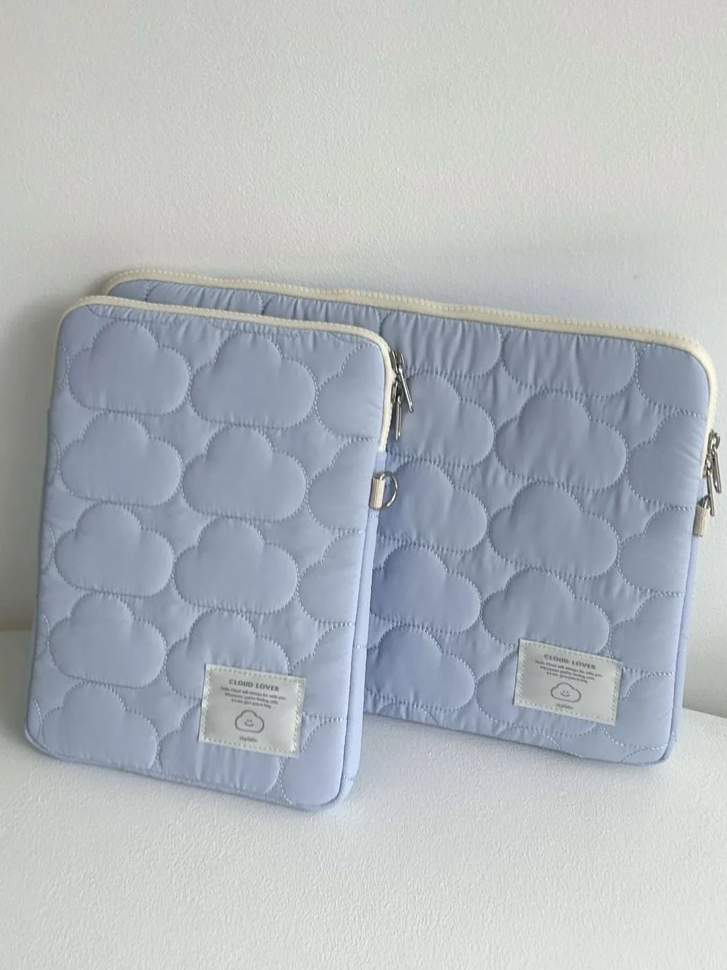 Housse Tablette pour iPad, Samsung, Huawei – Housse Nuage Bleu ou Blanc