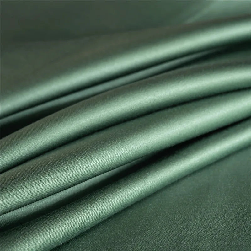 Housse de Couette en Soie – 8 Coloris