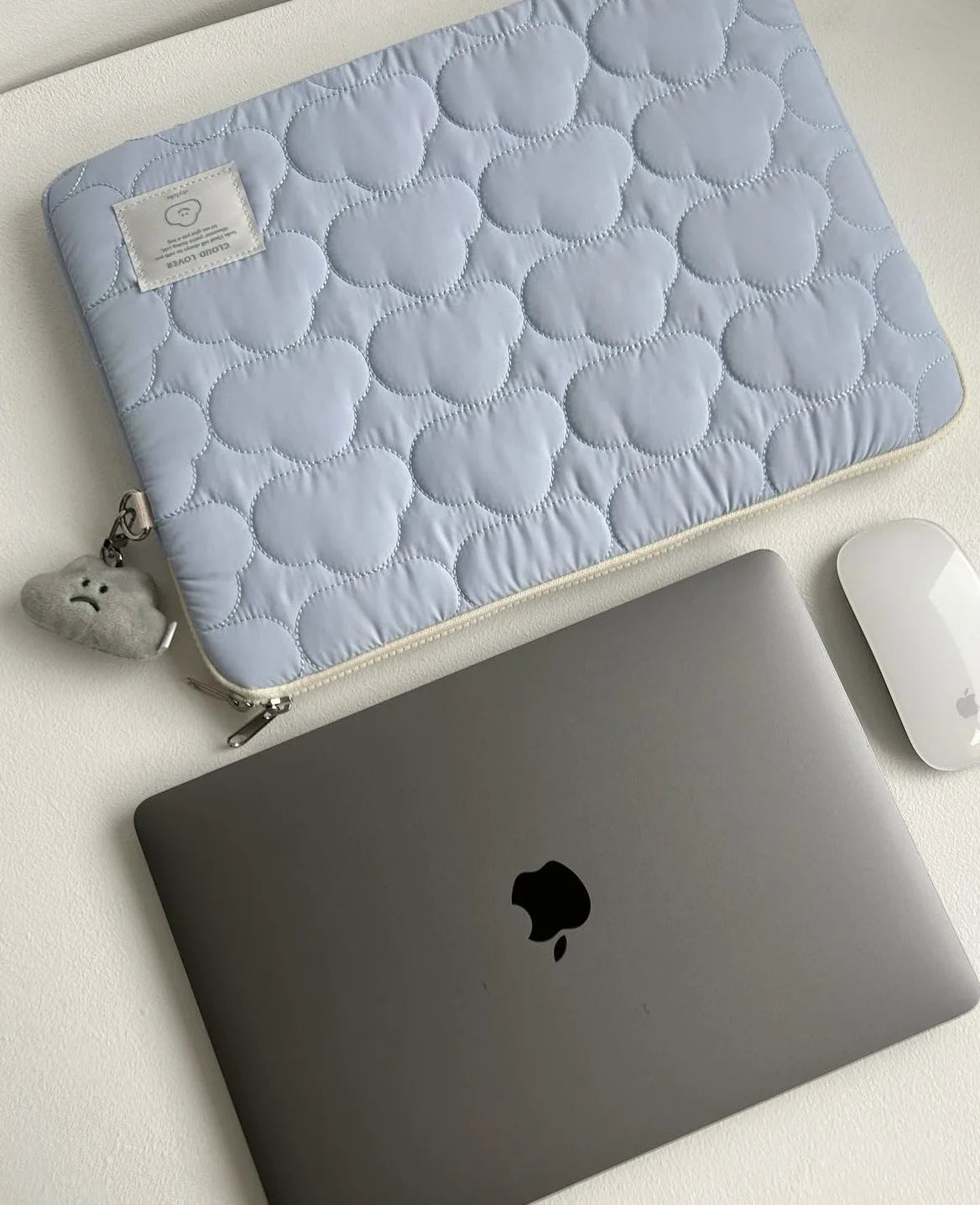 Housse Tablette pour iPad, Samsung, Huawei – Housse Nuage Bleu ou Blanc