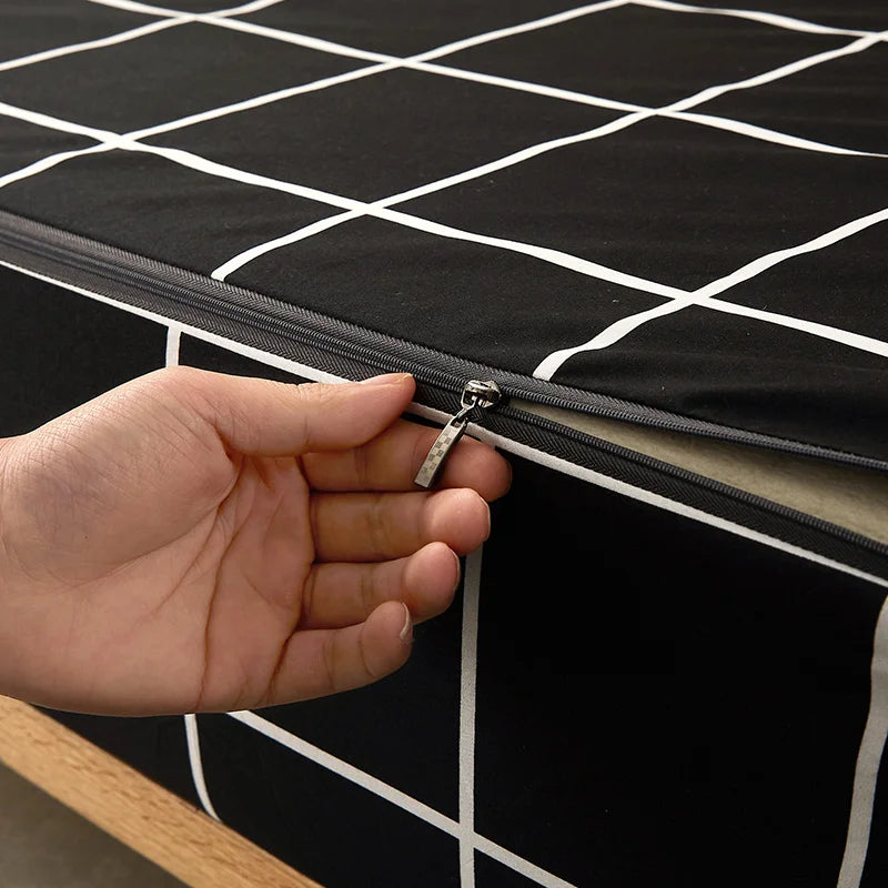 Housse de Matelas Imperméable à Carreaux Noirs – Protège-Matelas Moderne & Anti-Acariens