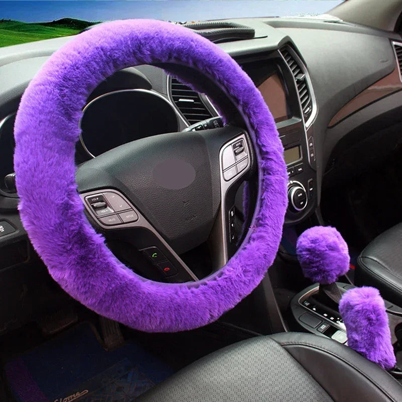 couvre volant peluche violet
